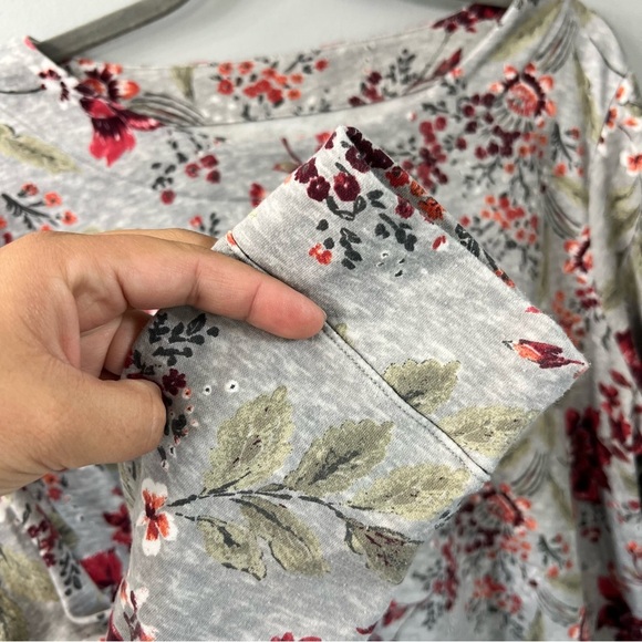 Croft & Barrow Grey Red Floral Boat Neck Long Sleeve Cotton Blend Sweatshirt 2X - Picture 2 of 6
